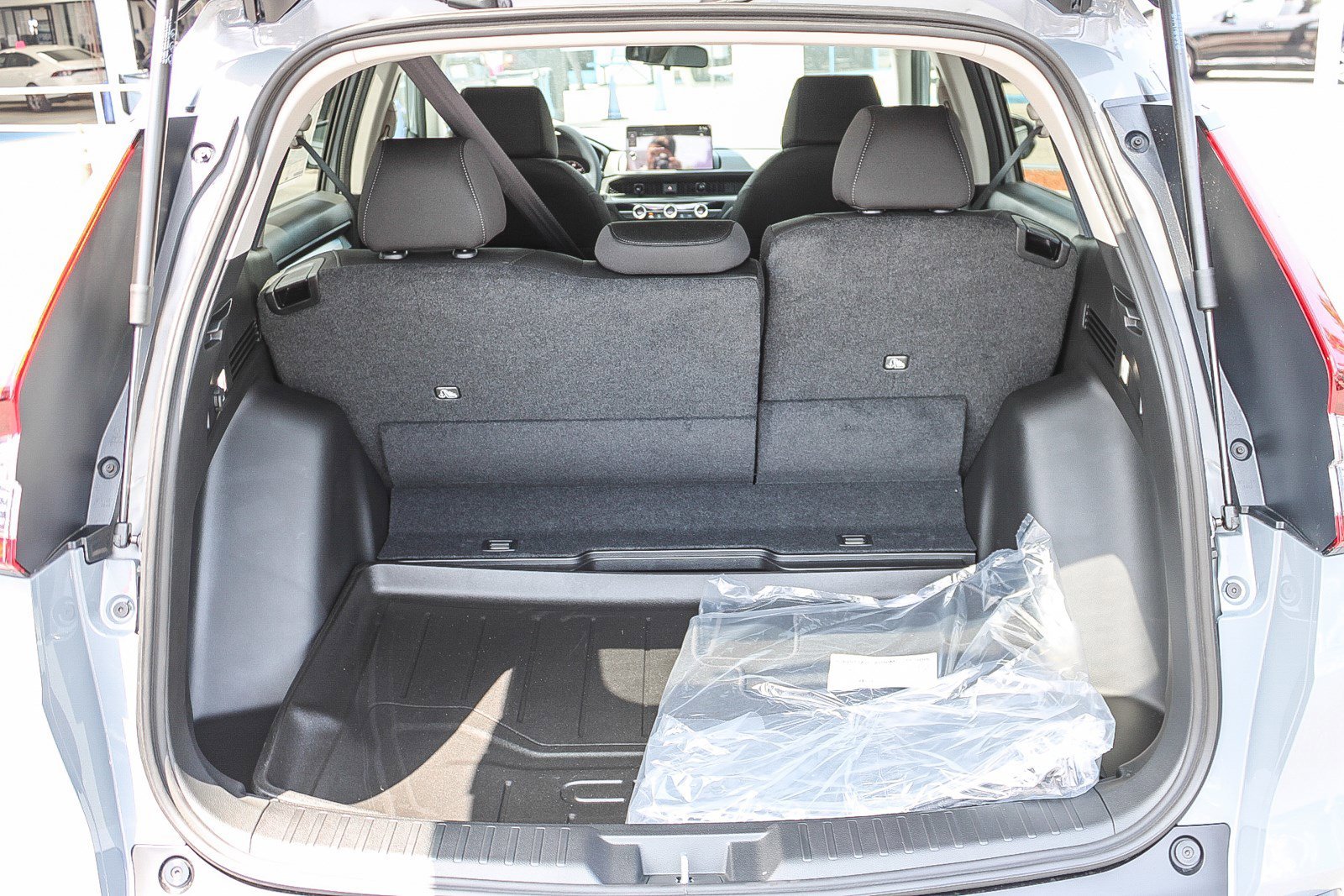 New 2026 Urban Gray Pearl Honda LX image 12