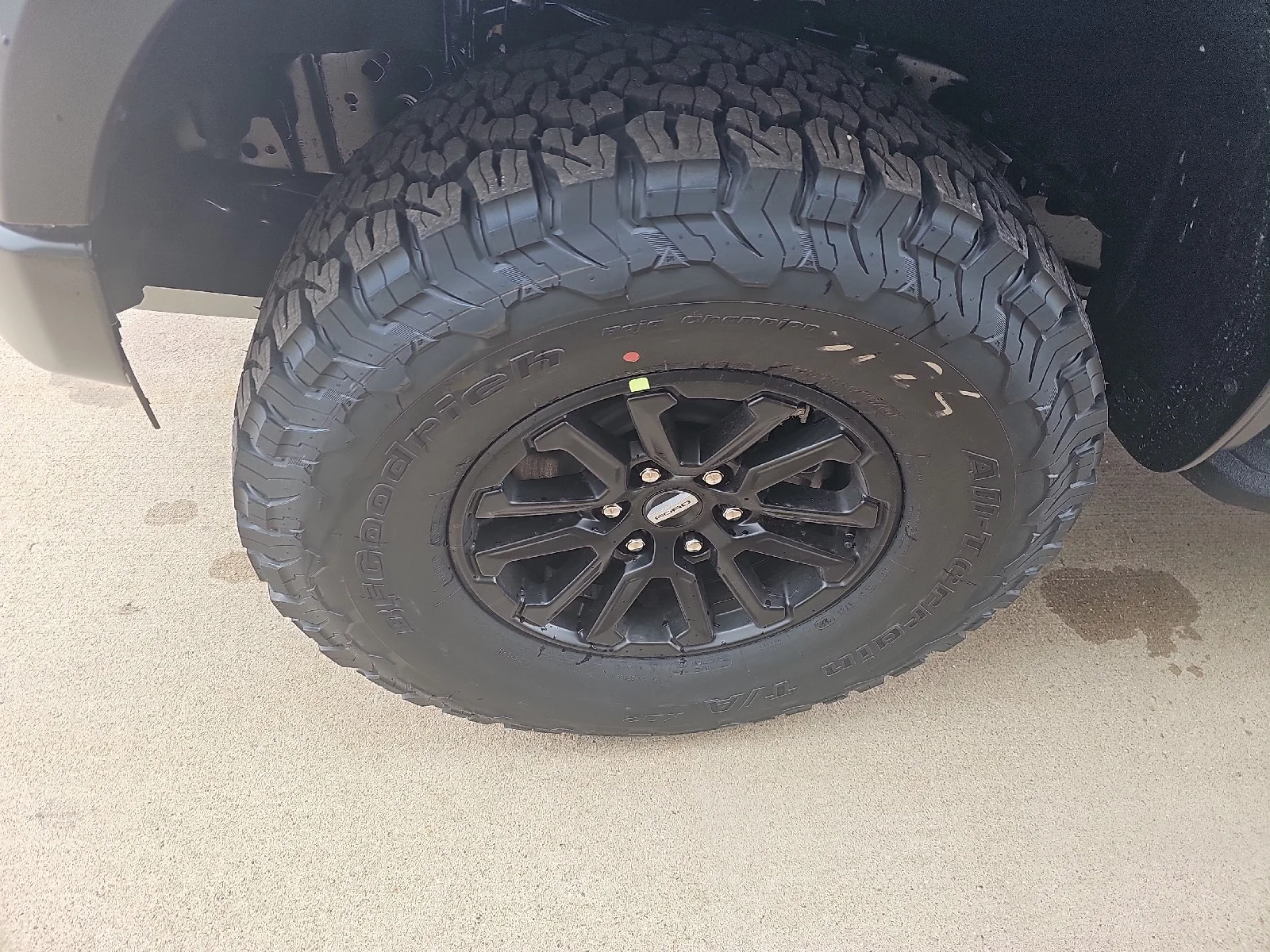 New 2026 Carbonized Gray Metallic Ford Raptor® image 16