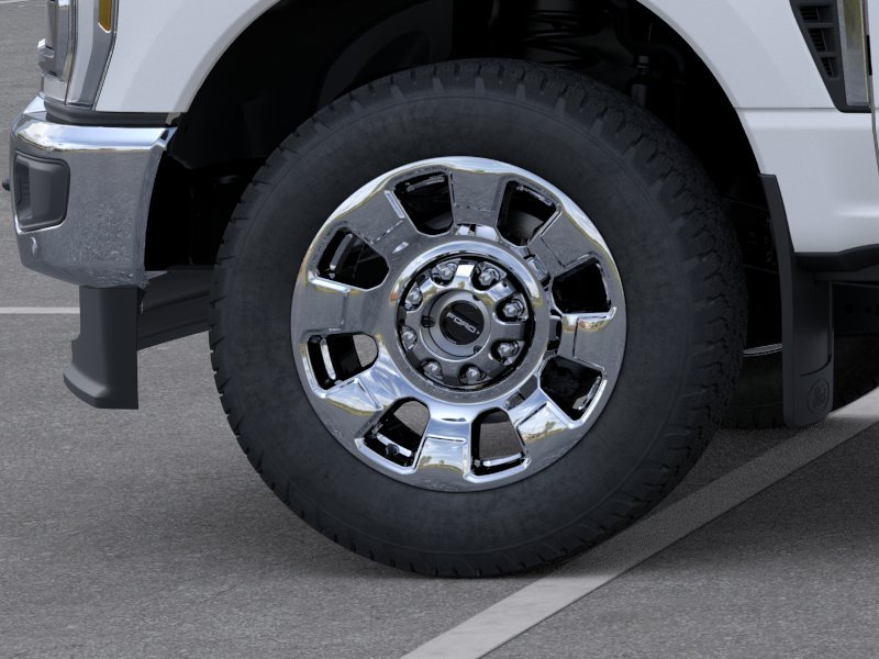 New 2026 Star White Metallic Tri-Coat Ford F-350® King Ranch® image 31