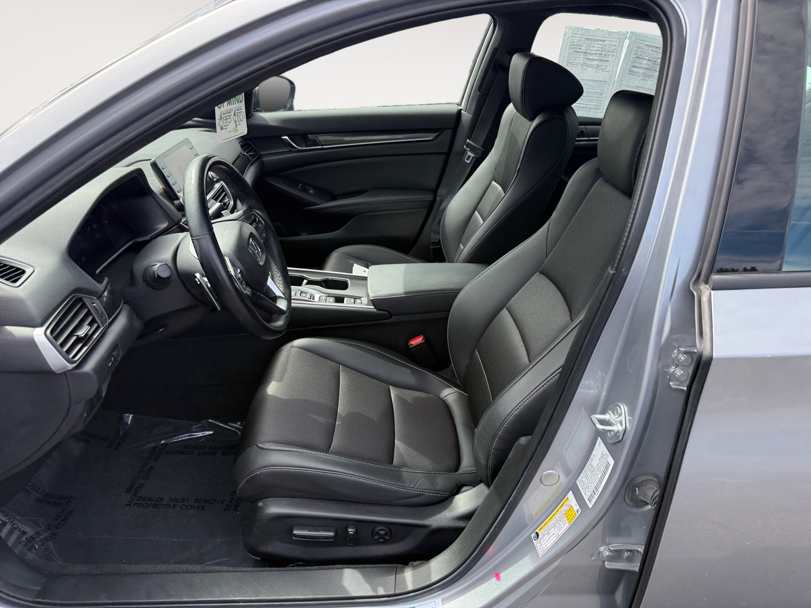 Used 2022 Lunar Silver Metallic Honda Sport image 10
