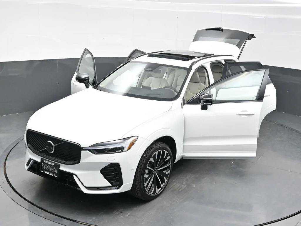 Used 2026 Crystal White Volvo Ultra image 41