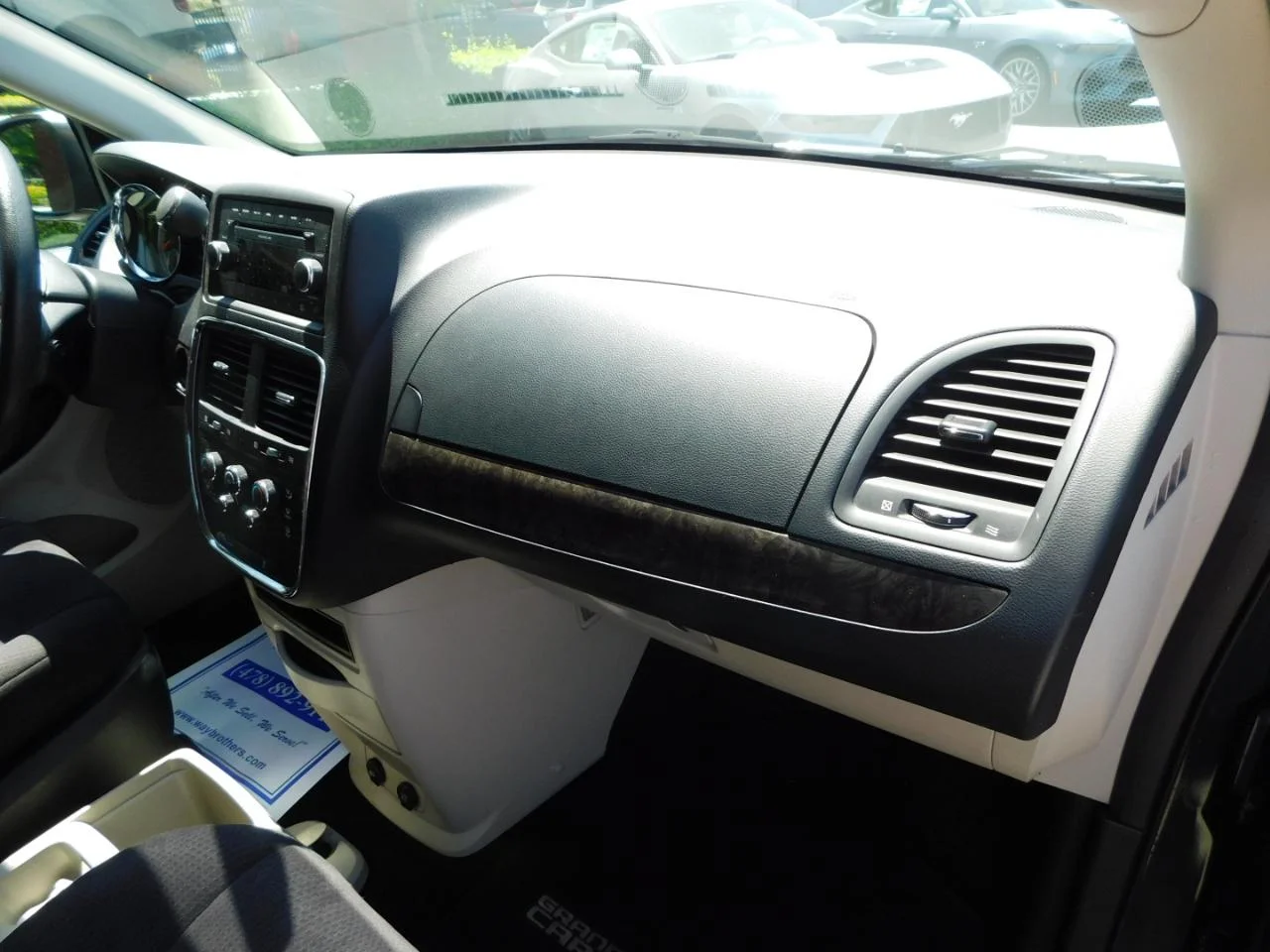Used 2011 Gray Dodge 4DR WGN EXPRESS image 19