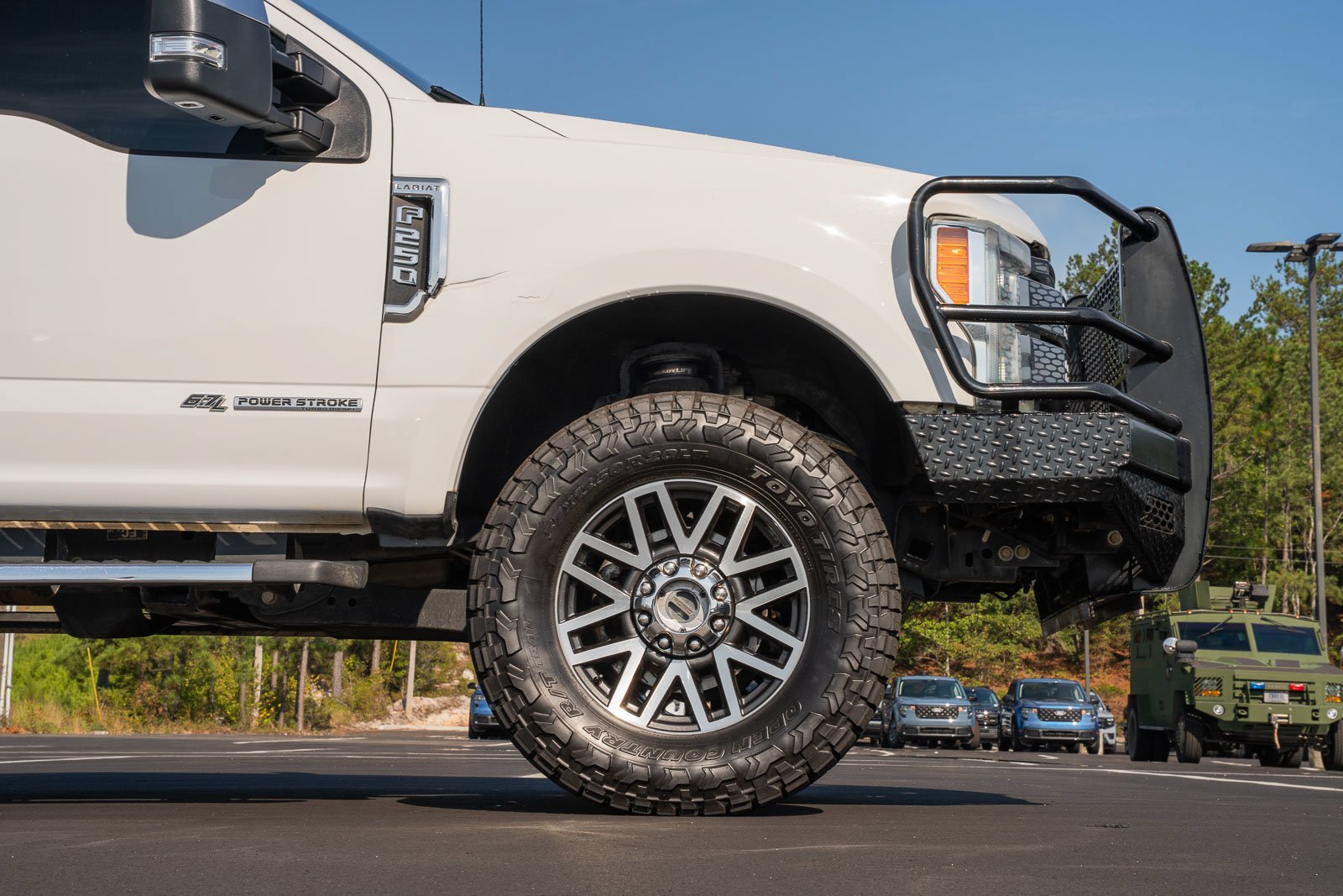 Certified Used 2019 White Ford Lariat image 10