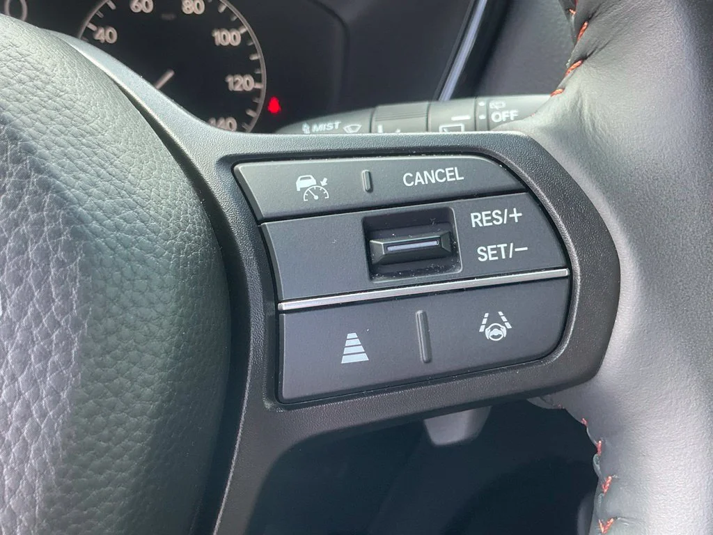 Used 2023  Honda Sport image 39