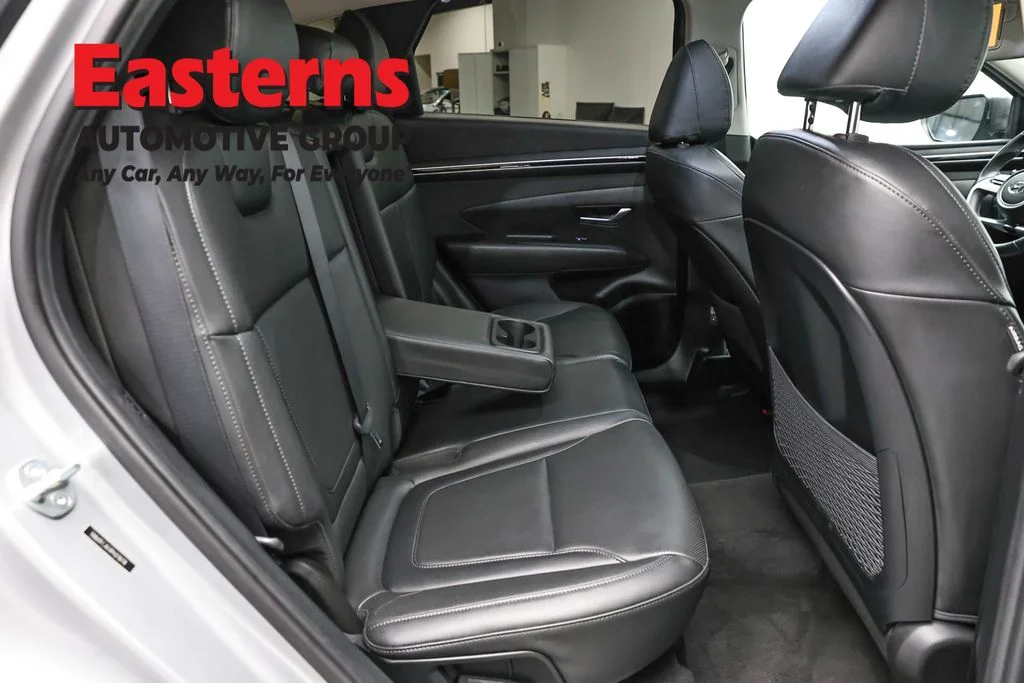 Used 2023 Silver Hyundai SEL image 24