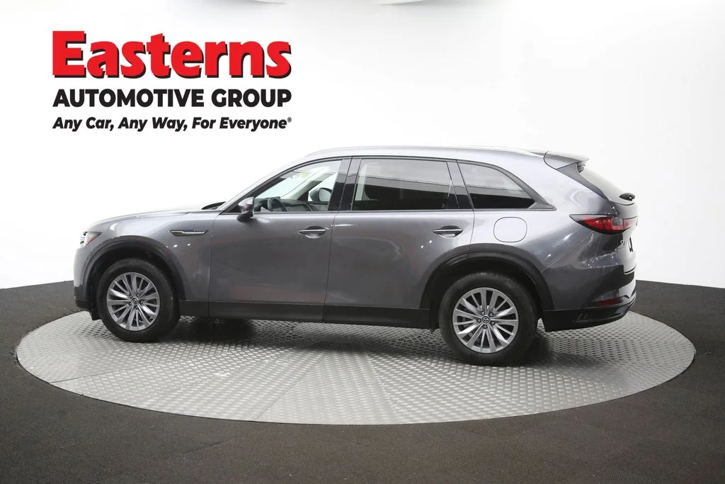 Used 2024 Gray Mazda Preferred image 69