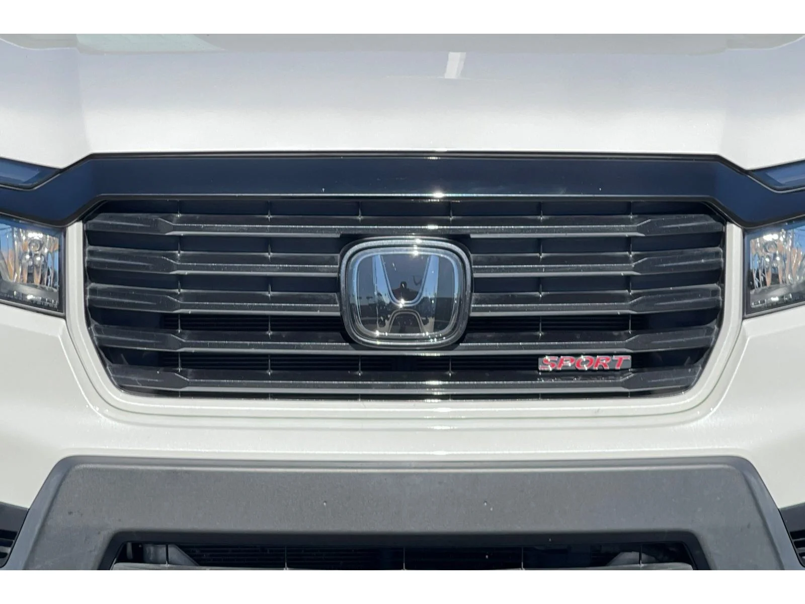 Used 2023 Platinum White Pearl Honda Sport image 44