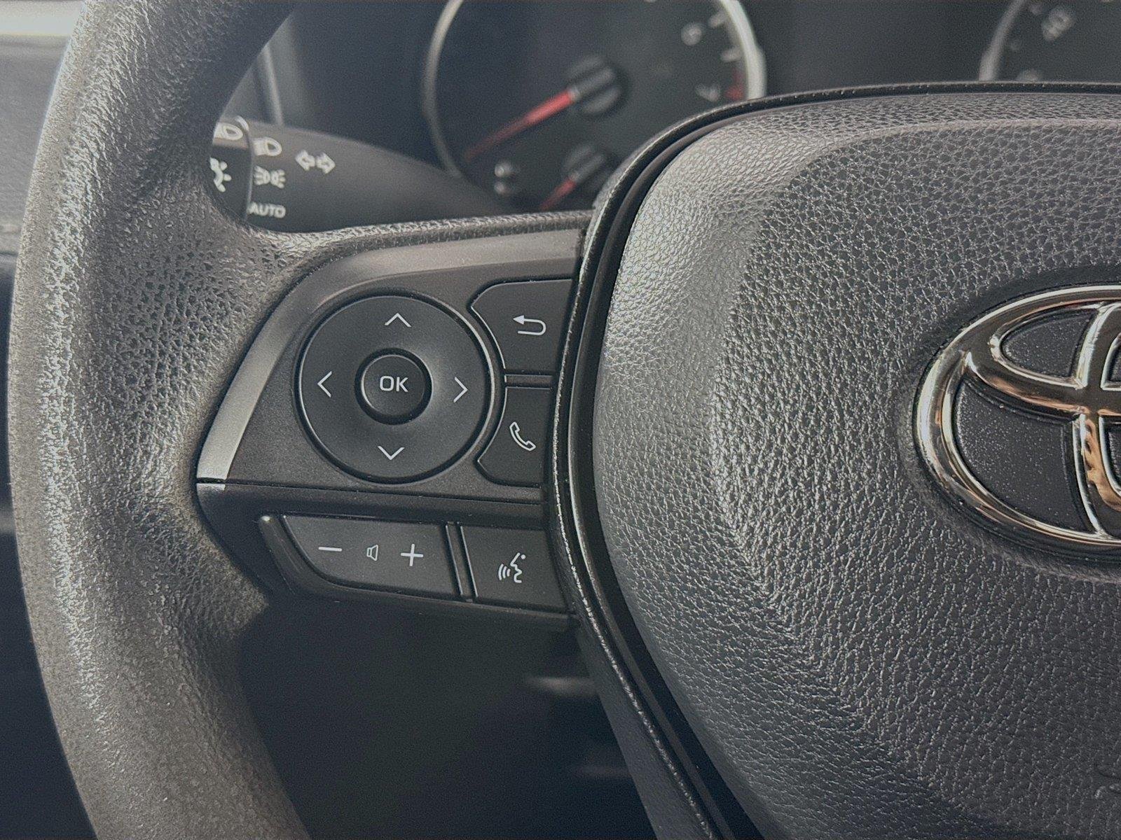 Used 2022 Midnight Black Metallic Toyota XLE image 17