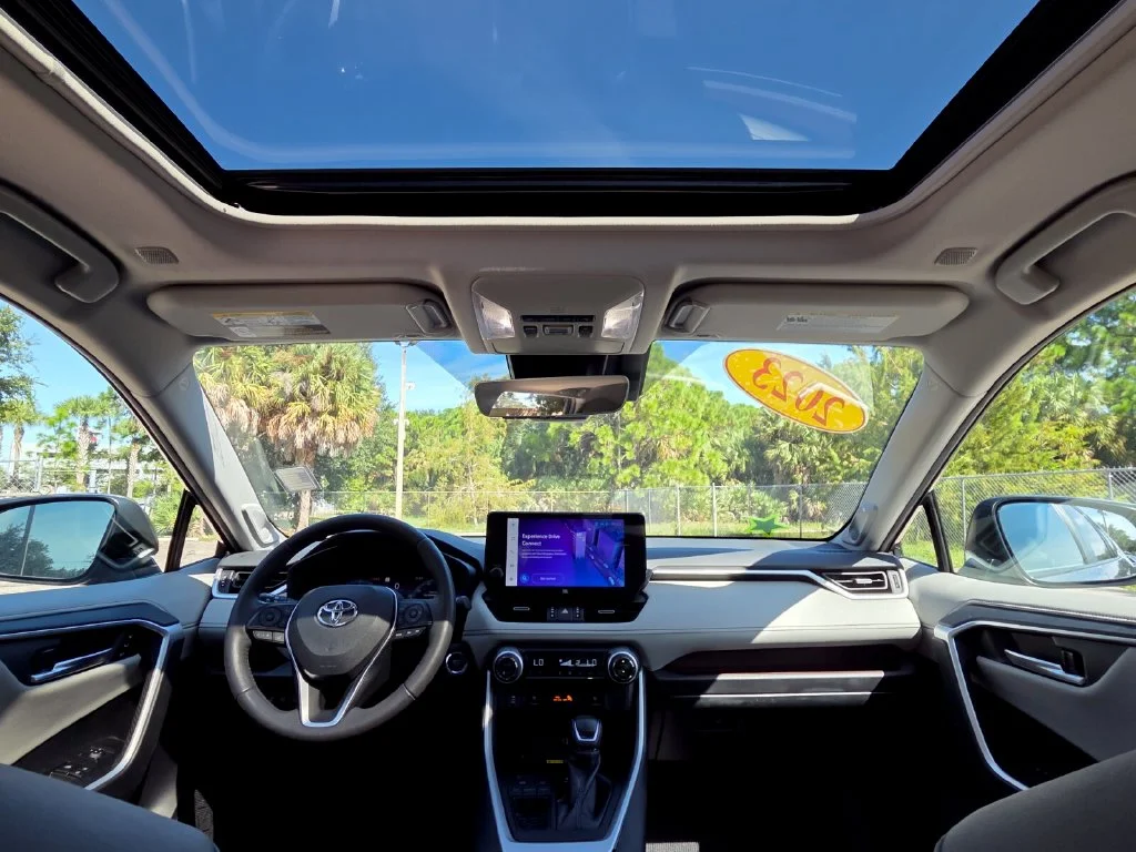 Certified Used 2023 Gray Toyota Limited image 4