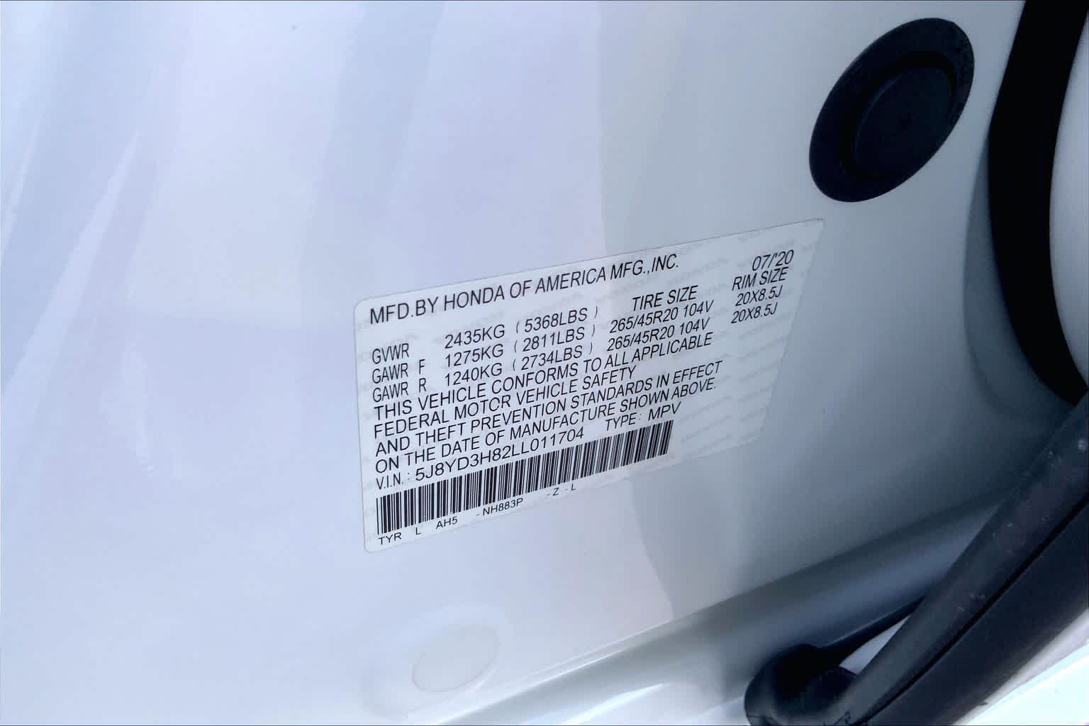 Used 2020 Platinum White Pearl Acura with Advance Package image 34