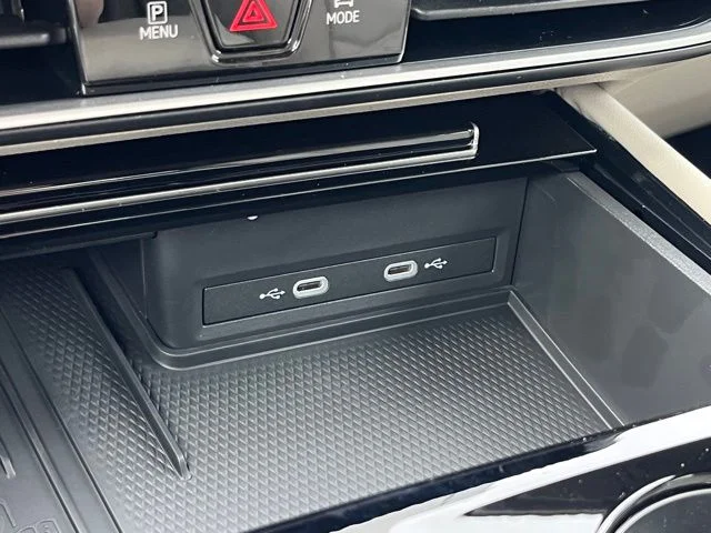 New 2026 White Volkswagen 2.0T SE w/Technology image 41