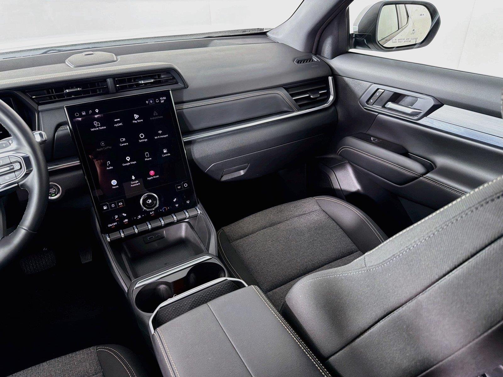 Used 2026 Summit White GMC Elevation image 28