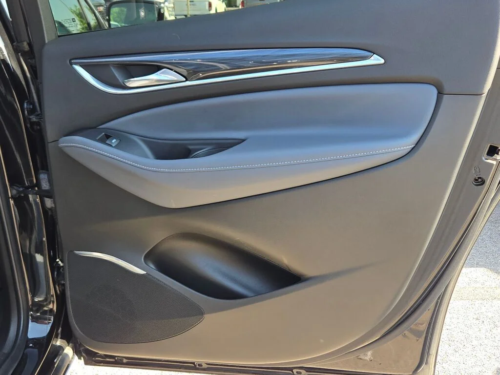 Used 2024 Black Buick Essence image 13