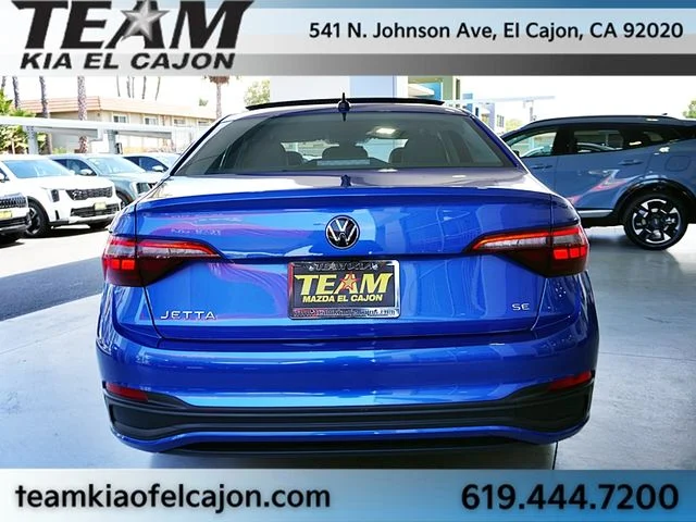 Used 2024  Volkswagen 1.5T SE image 8