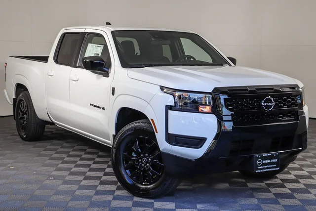 2027 Nissan Frontier SV