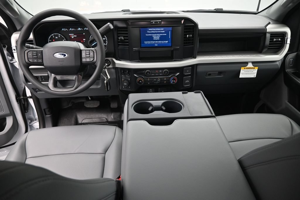 New 2026 Oxford White Ford XL image 18