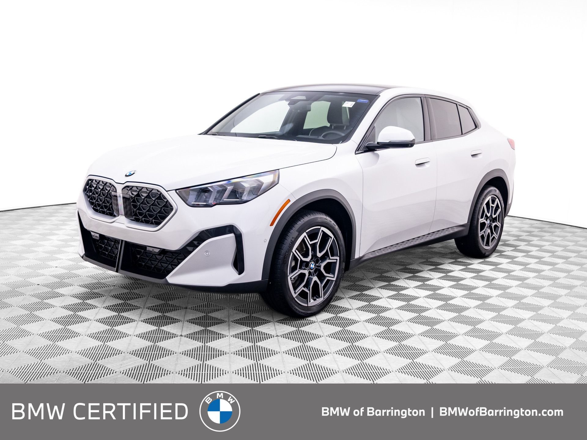 2025 BMW X2 xDrive28i's photo
