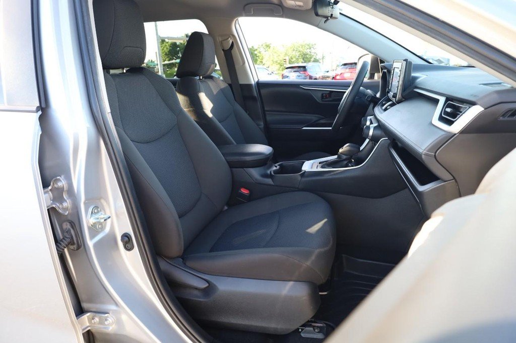 Certified Used 2022 White Toyota LE AWD (Natl) image 22