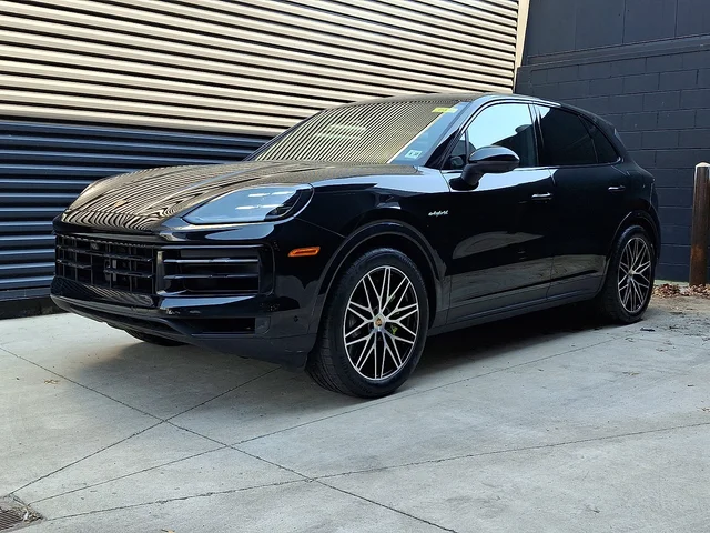 2025 Porsche Cayenne E-Hybrid