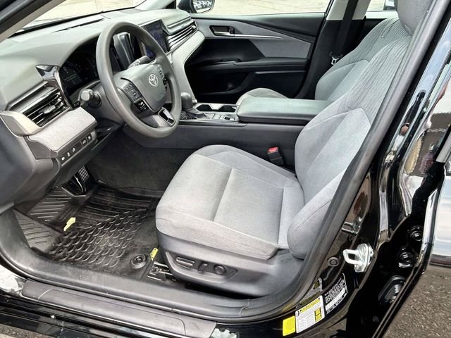 Certified Used 2025  Toyota LE image 14