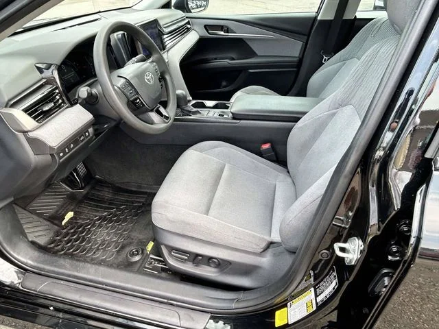 Used 2025  Toyota LE image 14