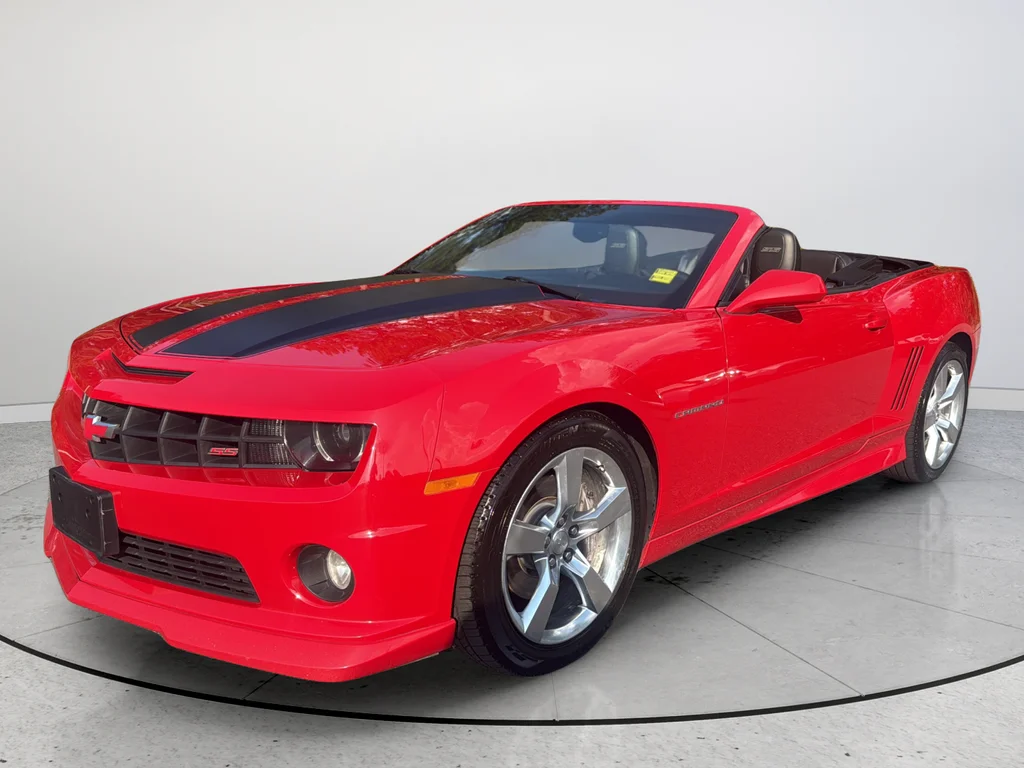 Used 2011 Red Chevrolet SS image 5