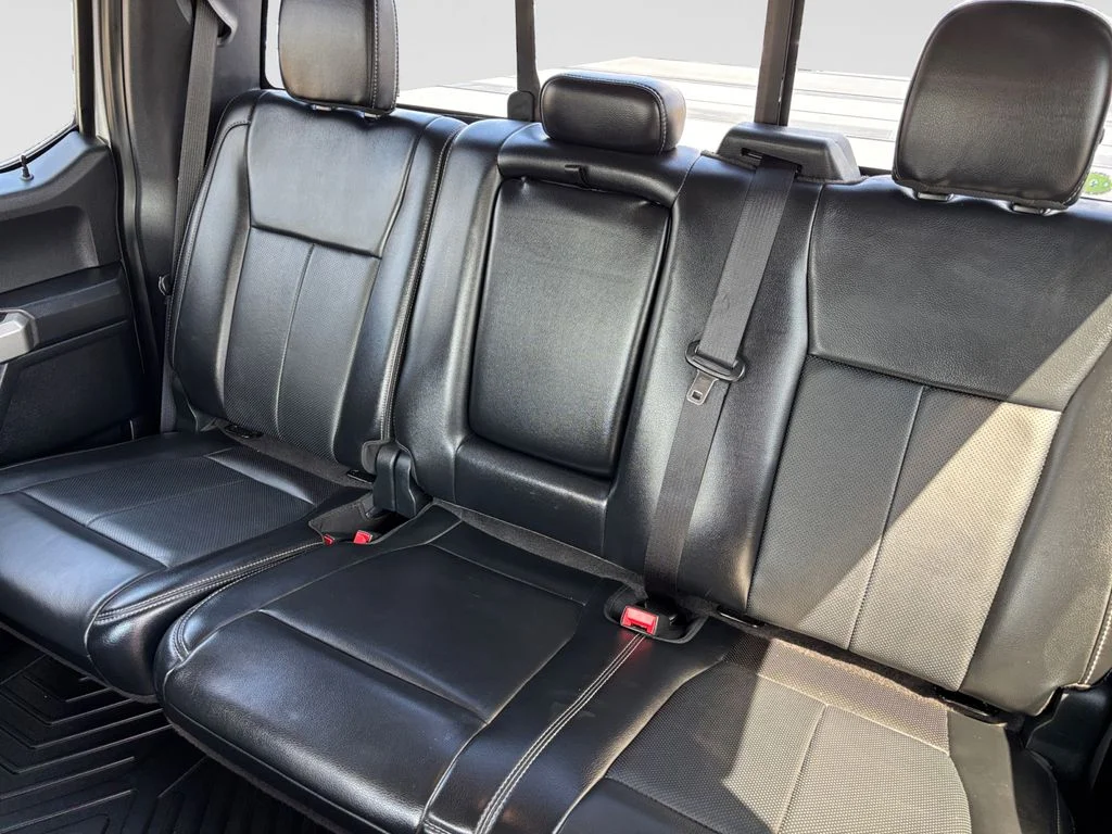 Used 2019 Silver Ford Lariat image 13