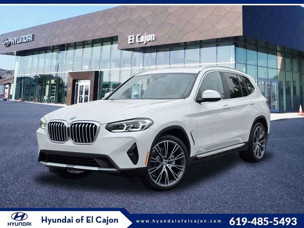 2023 BMW X3 sDrive30i's photo
