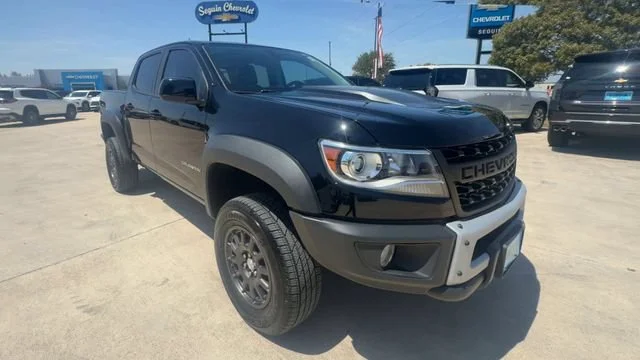2022 Chevrolet Colorado ZR2 - Photo 2