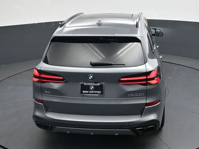 Used 2024 Gray BMW M60i image 29