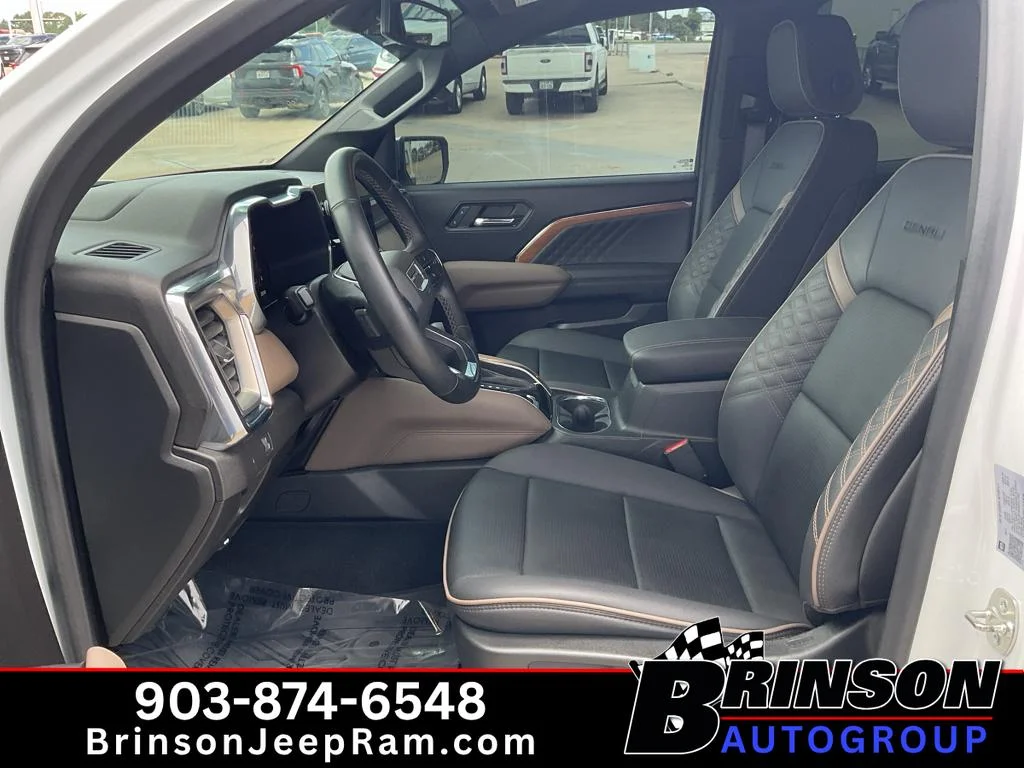Used 2024 Summit White GMC 4WD Denali image 25