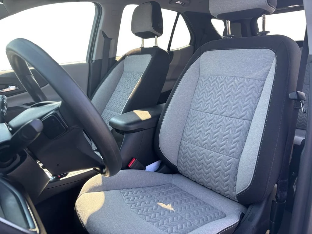 Used 2023 Summit White Chevrolet LS image 24