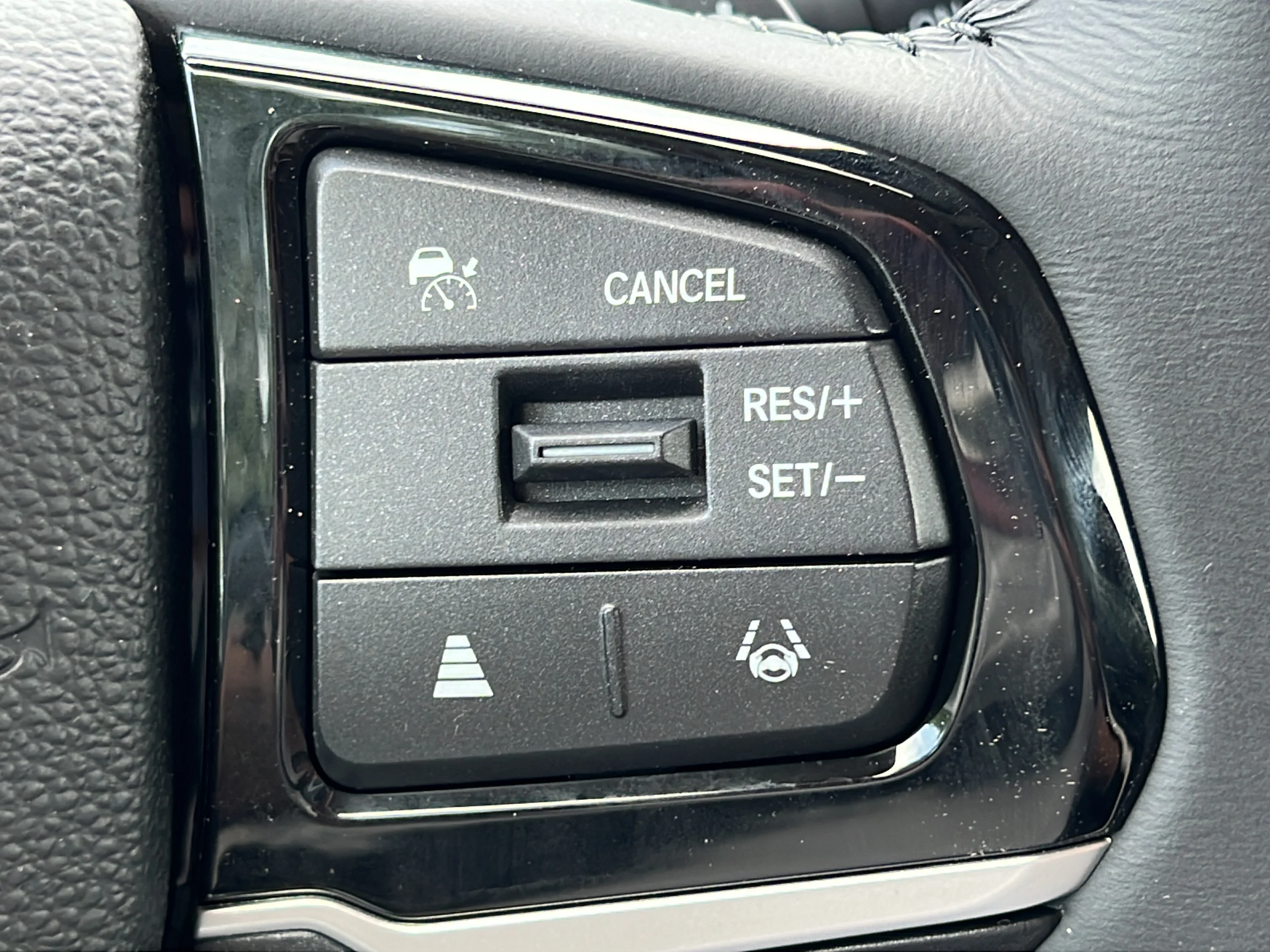Used 2025 Gray Honda EX-L image 22