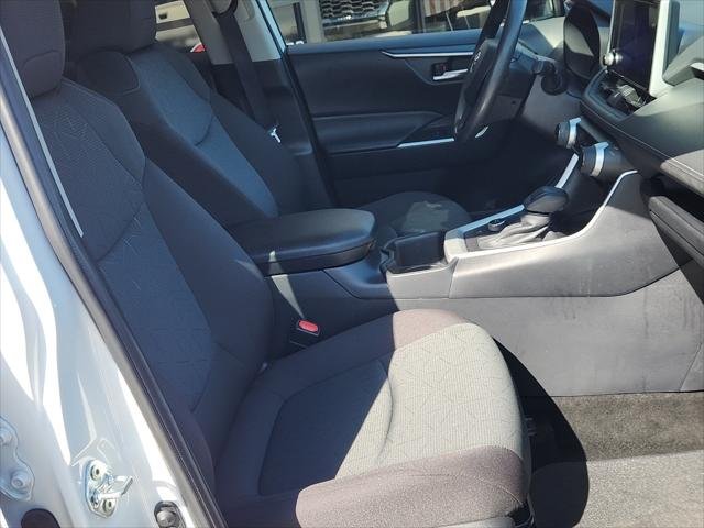 Certified Used 2025 ICE CAP Toyota  image 31