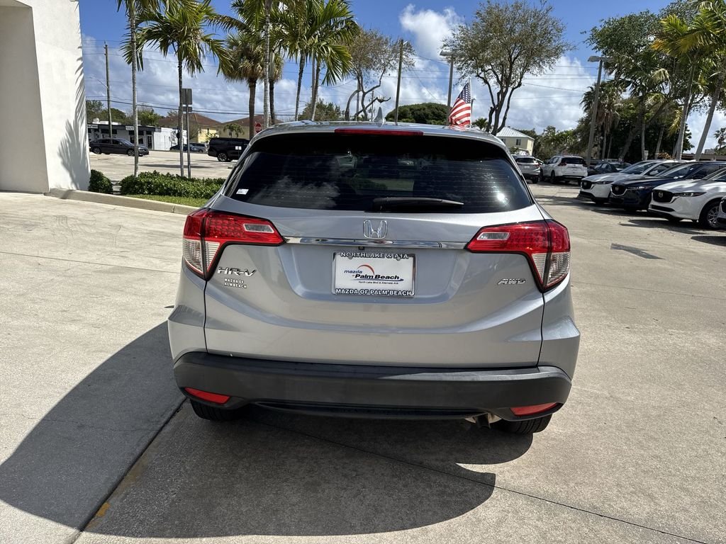 Used 2020 Honda HR-V LX with VIN 3CZRU6H39LM724715 for sale in North Palm Beach, FL