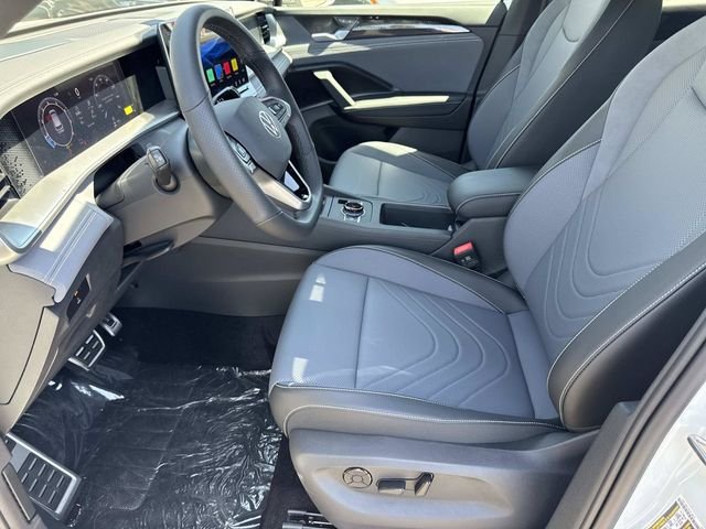 New 2026 White/off-white Volkswagen 2.0T SE R-Line Black image 22