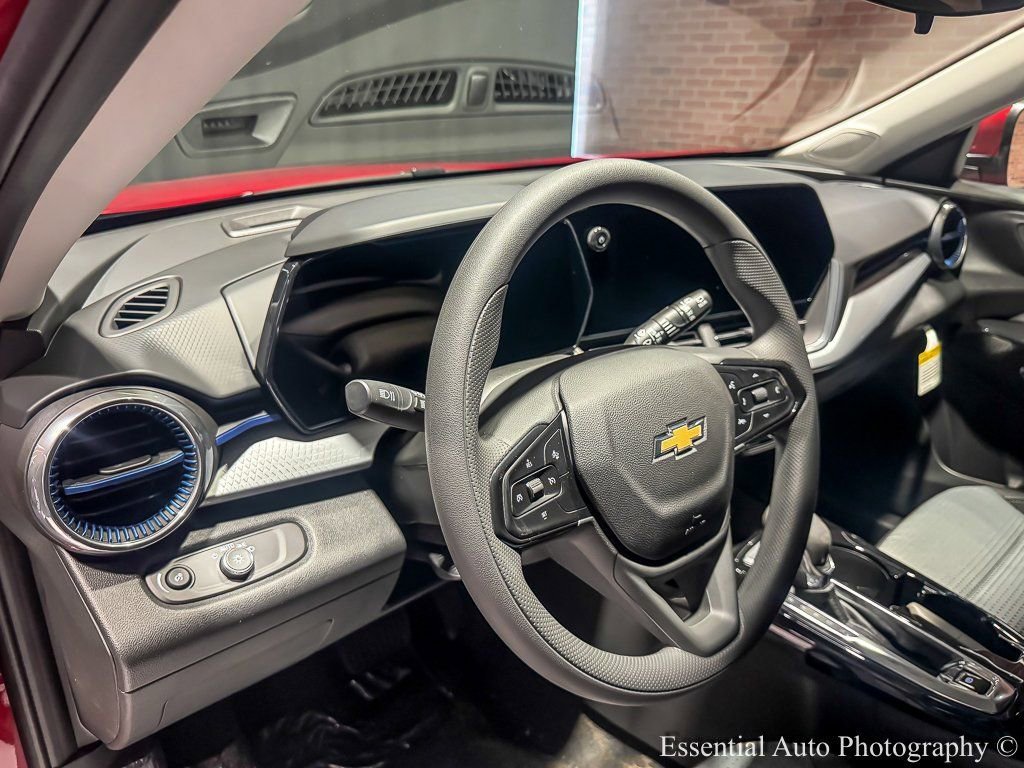 2026 CHEVROLET TRAX - Image 10