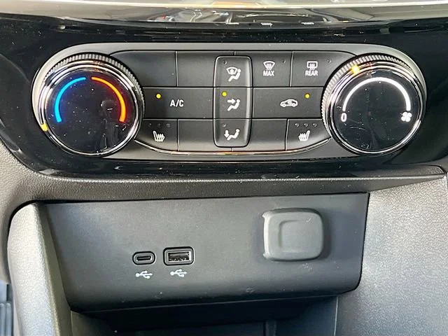 2026 Buick Encore GX Sport Touring - Photo 11