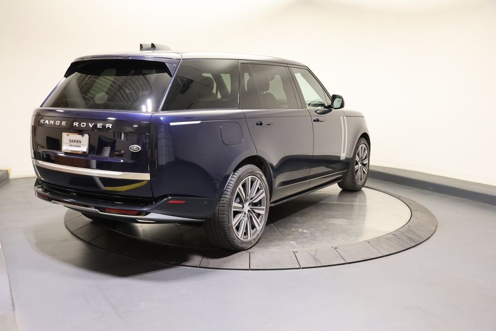 Used 2023 Portofino Blue Metallic Land Rover Autobiography image 5