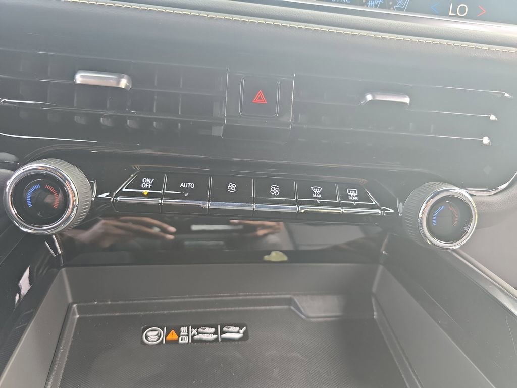 2026 Chevrolet Tahoe Premier - Photo 26