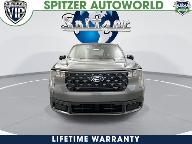 New 2026 Gray Ford XLT image 4