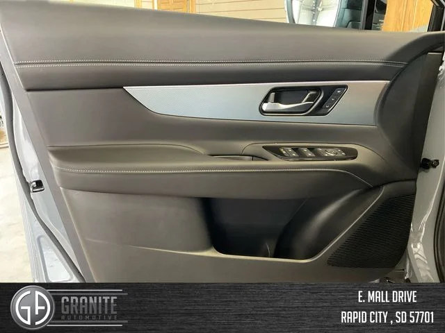 2025 Nissan Murano SL - Photo 20
