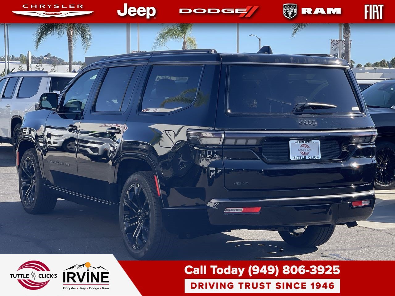 New 2026 High Gloss Black Exterior Paint Jeep Summit Reserve image 4