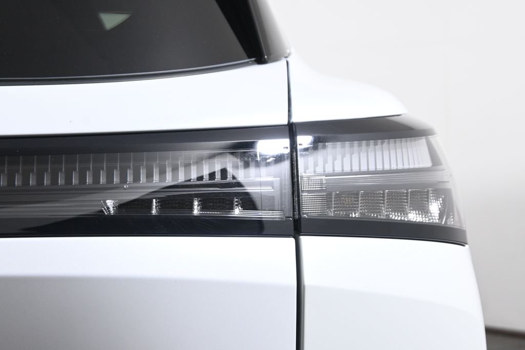 2026 Nissan Murano Platinum - Photo 13