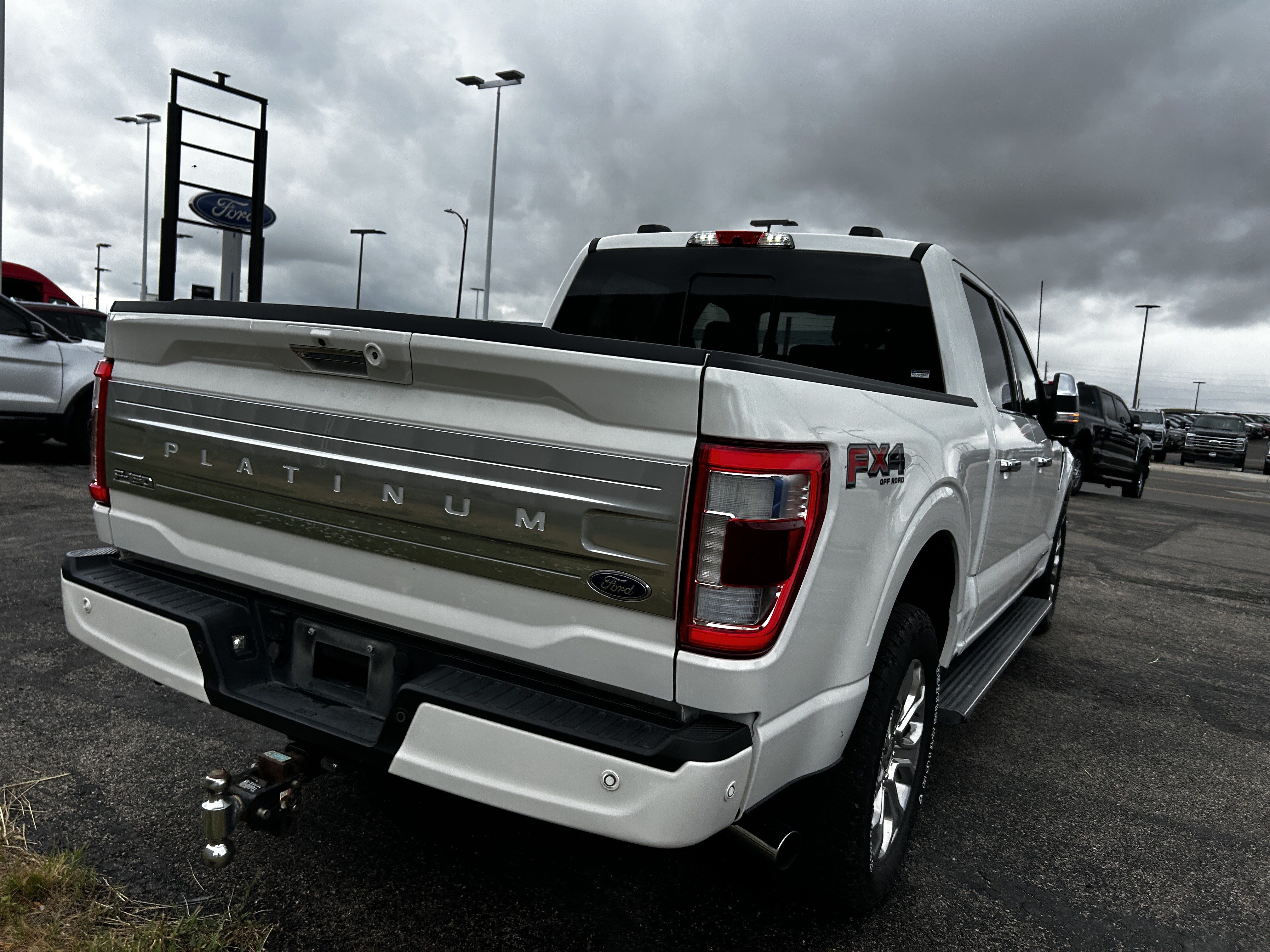 Used 2021 Star White Metallic Tri-Coat Ford Platinum image 5