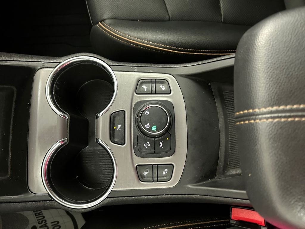 Used 2024 Black GMC AT4 image 23