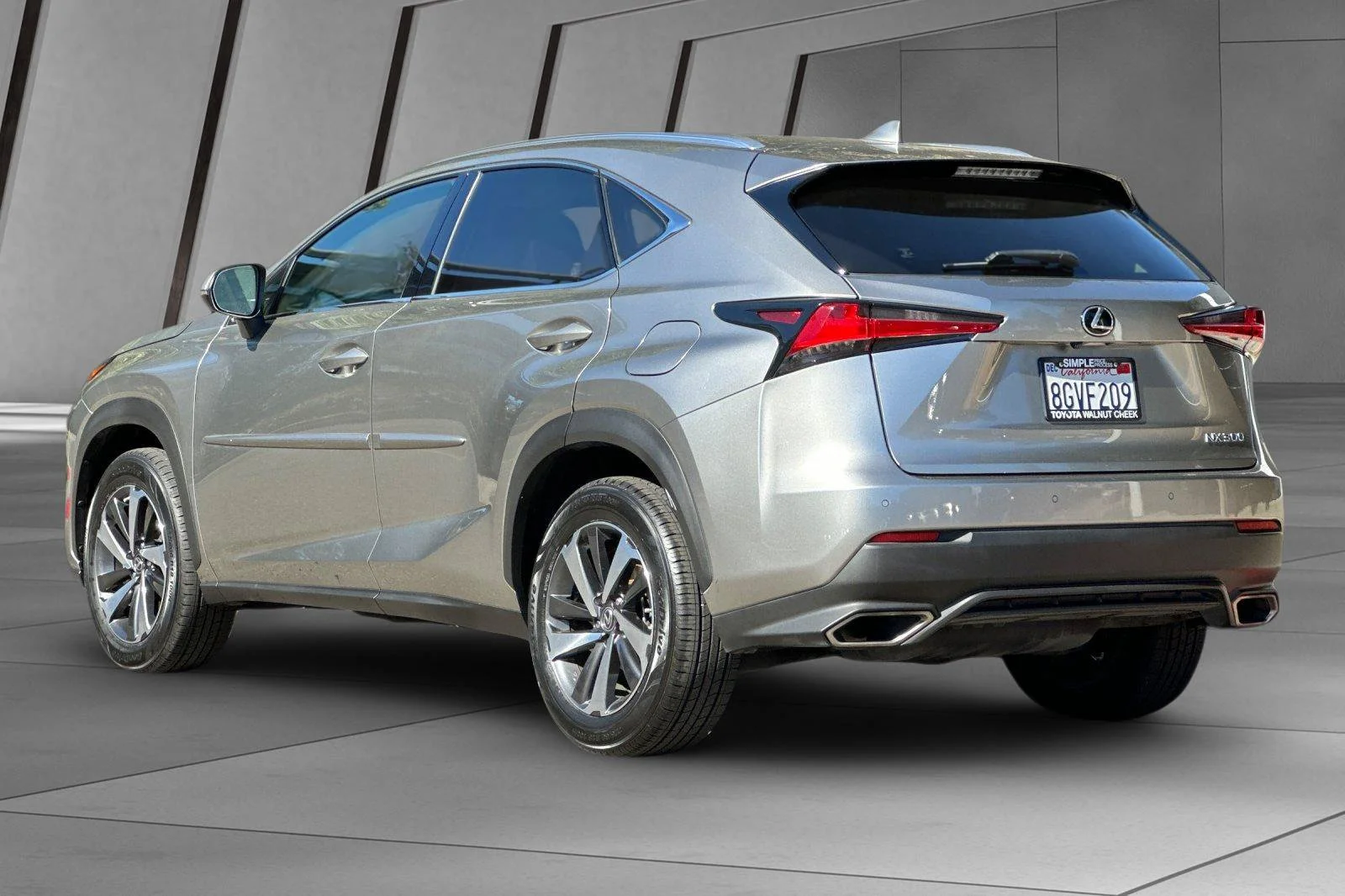 Used 2019 Silver Lexus 300 Base image 10