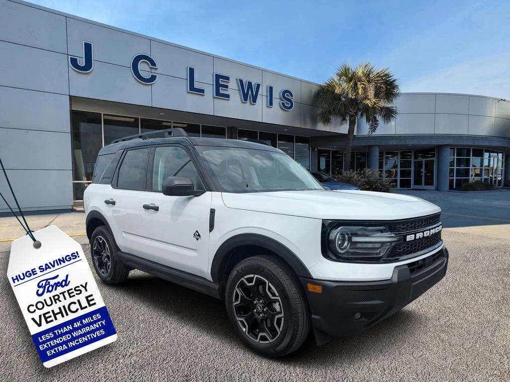 New 2026 Oxford White Ford Outer Banks image 1