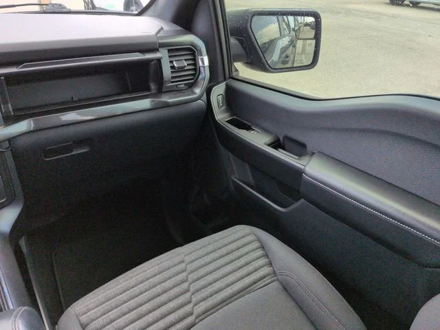 Used 2021 Gray Metallic Ford XL image 17