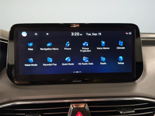 Used 2023 Silver Hyundai SEL image 15